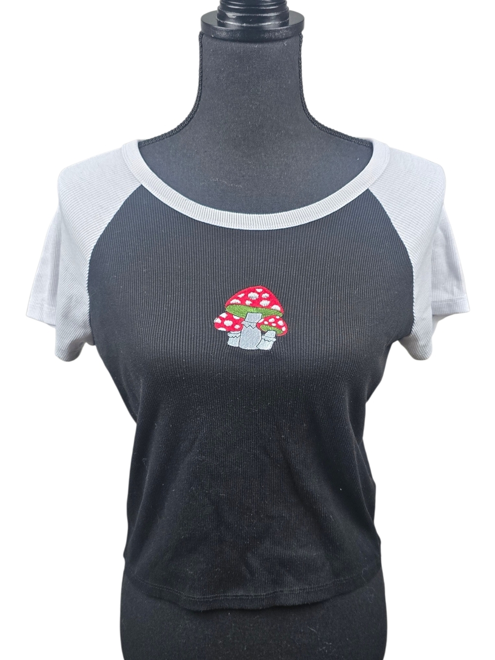 Black Ribbed Crop Top with Light Gray Raglan Sleeves and Mushroom Embroidery